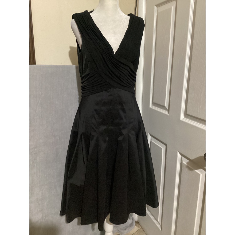 Tadashi Shoji Black Ruched V Neck Sheath Dress Size 12